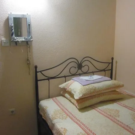 Radnic Apartman *